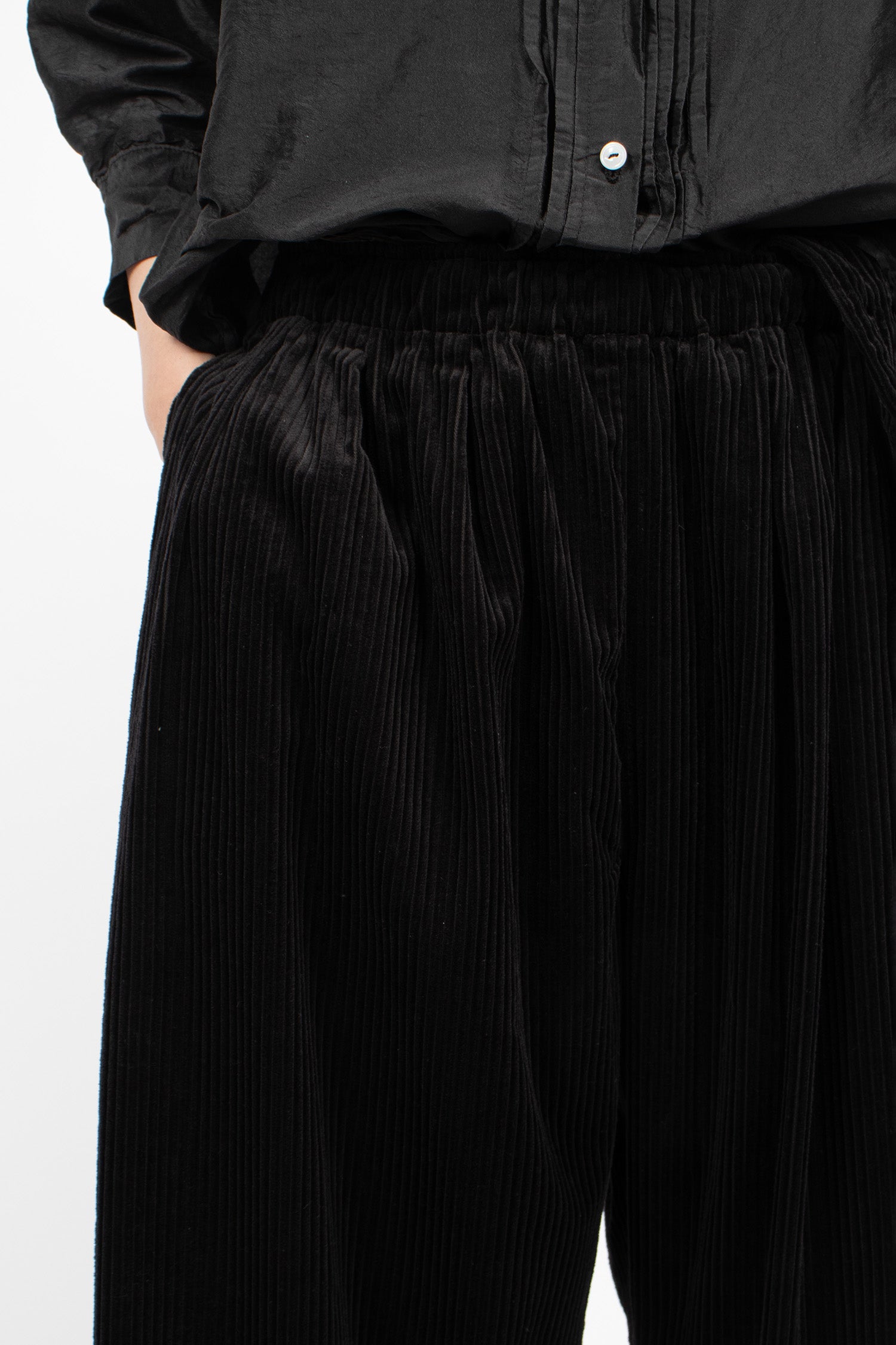 Balloon Pants Black Corduroy