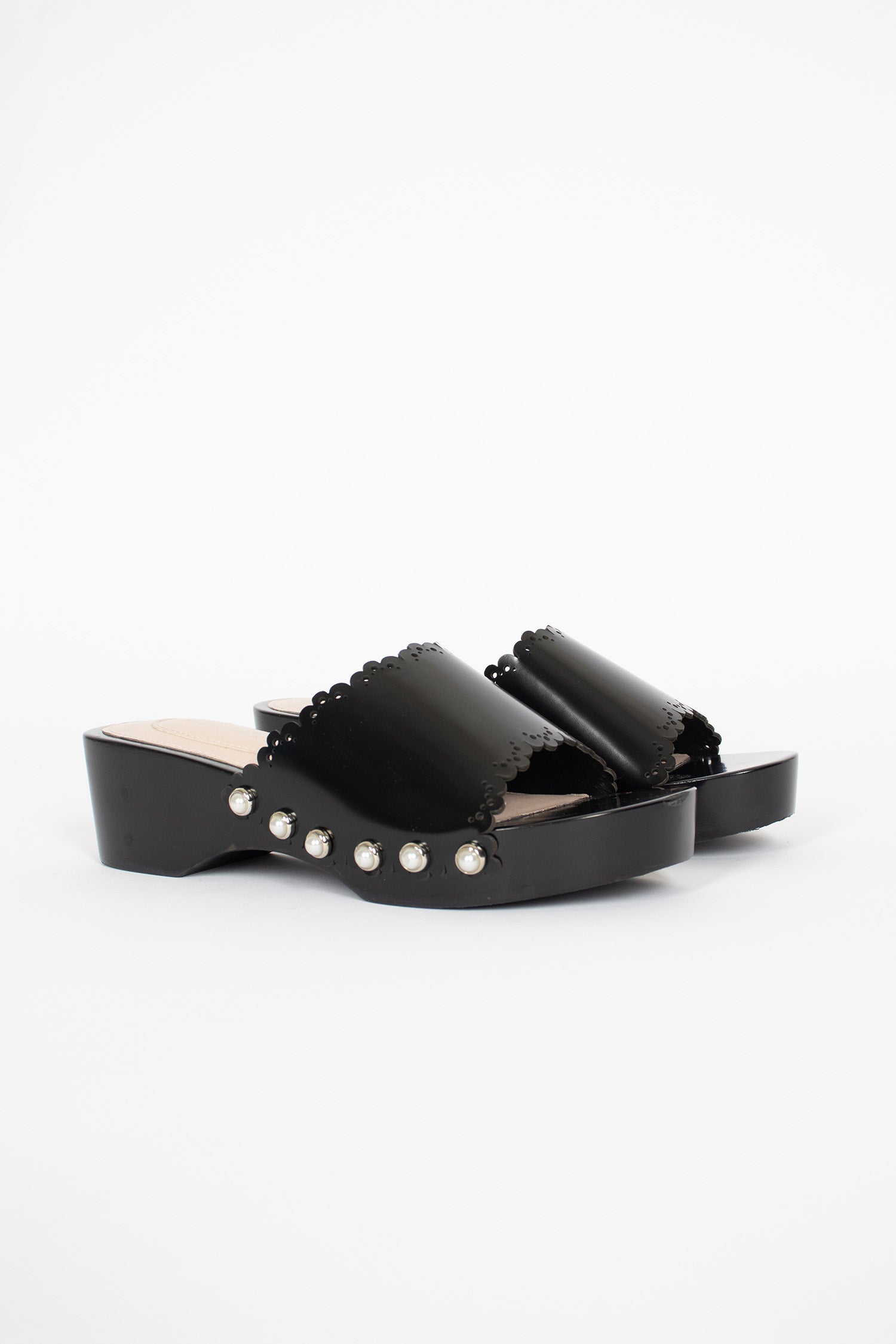 Scalloped Wooden Clogs Black