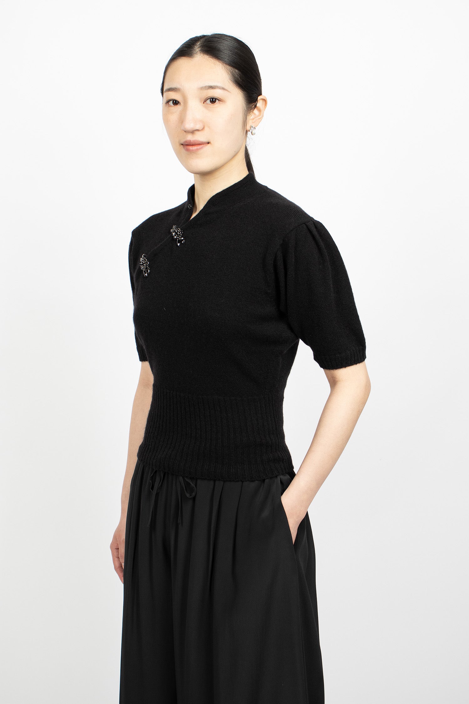 Embellished Mandarin Collar Cashmere Jumper Black/Jet