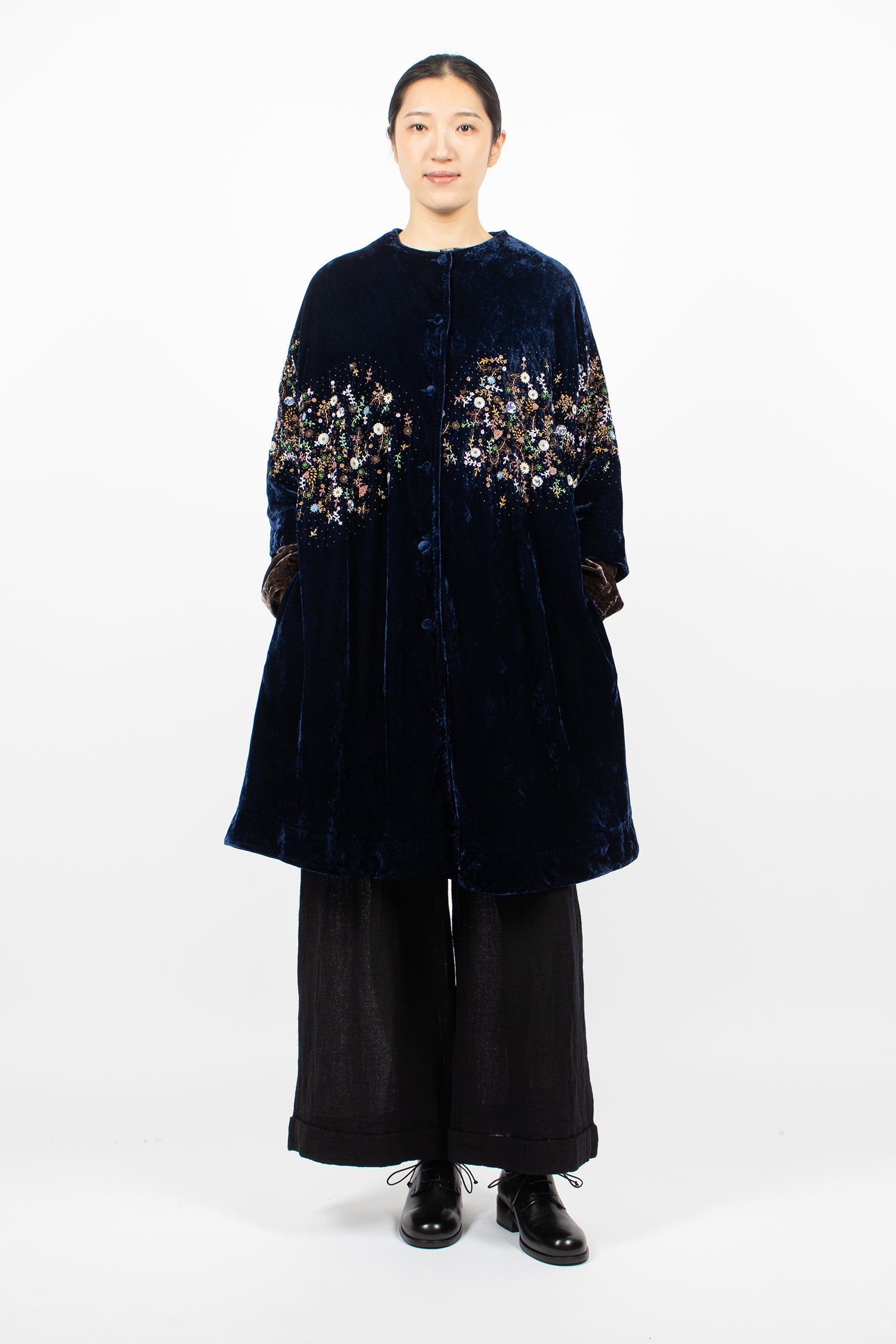 Garden Embroidery Loose Coat Tanzanite Velvet