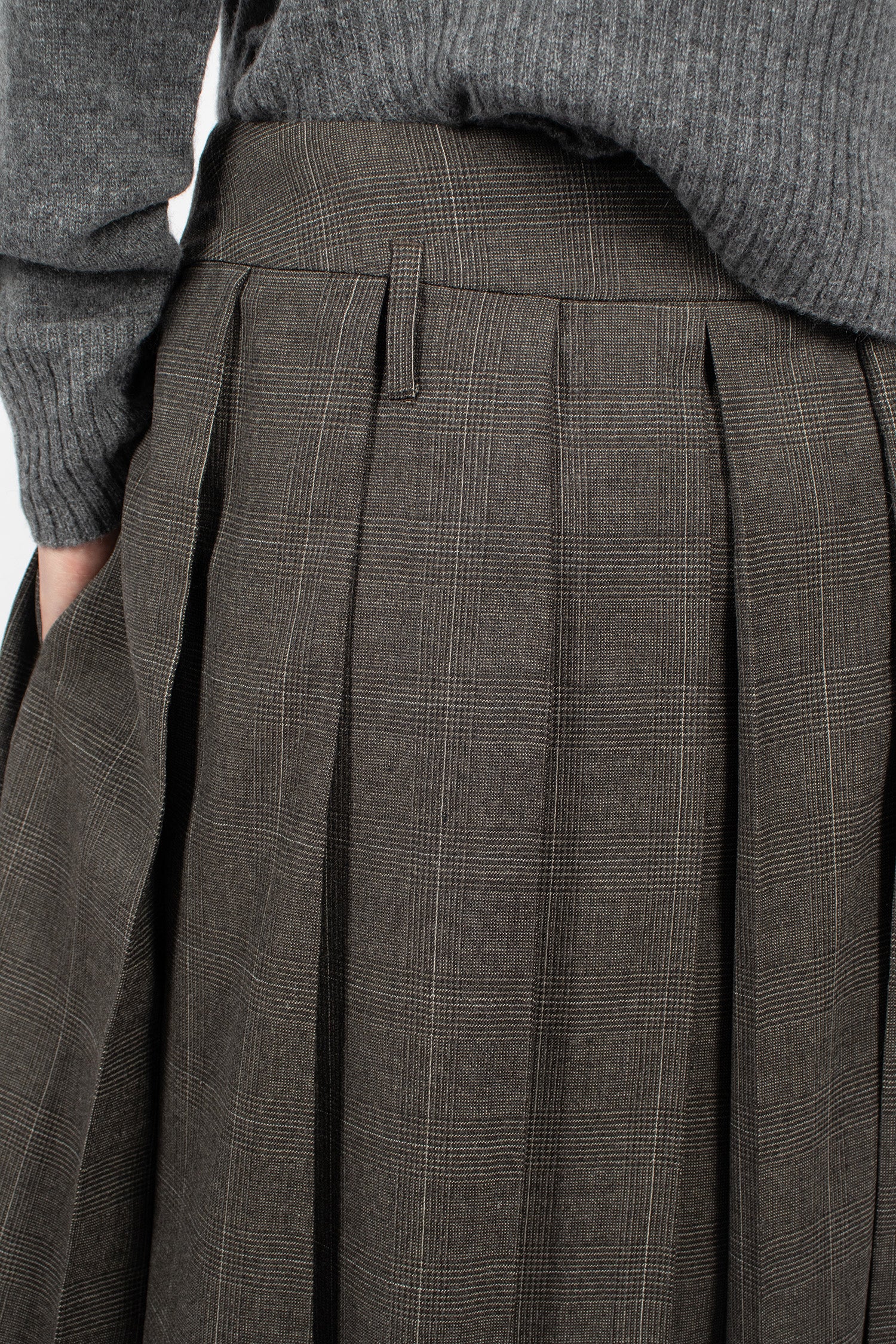 Tailored Clip Kilt Peat