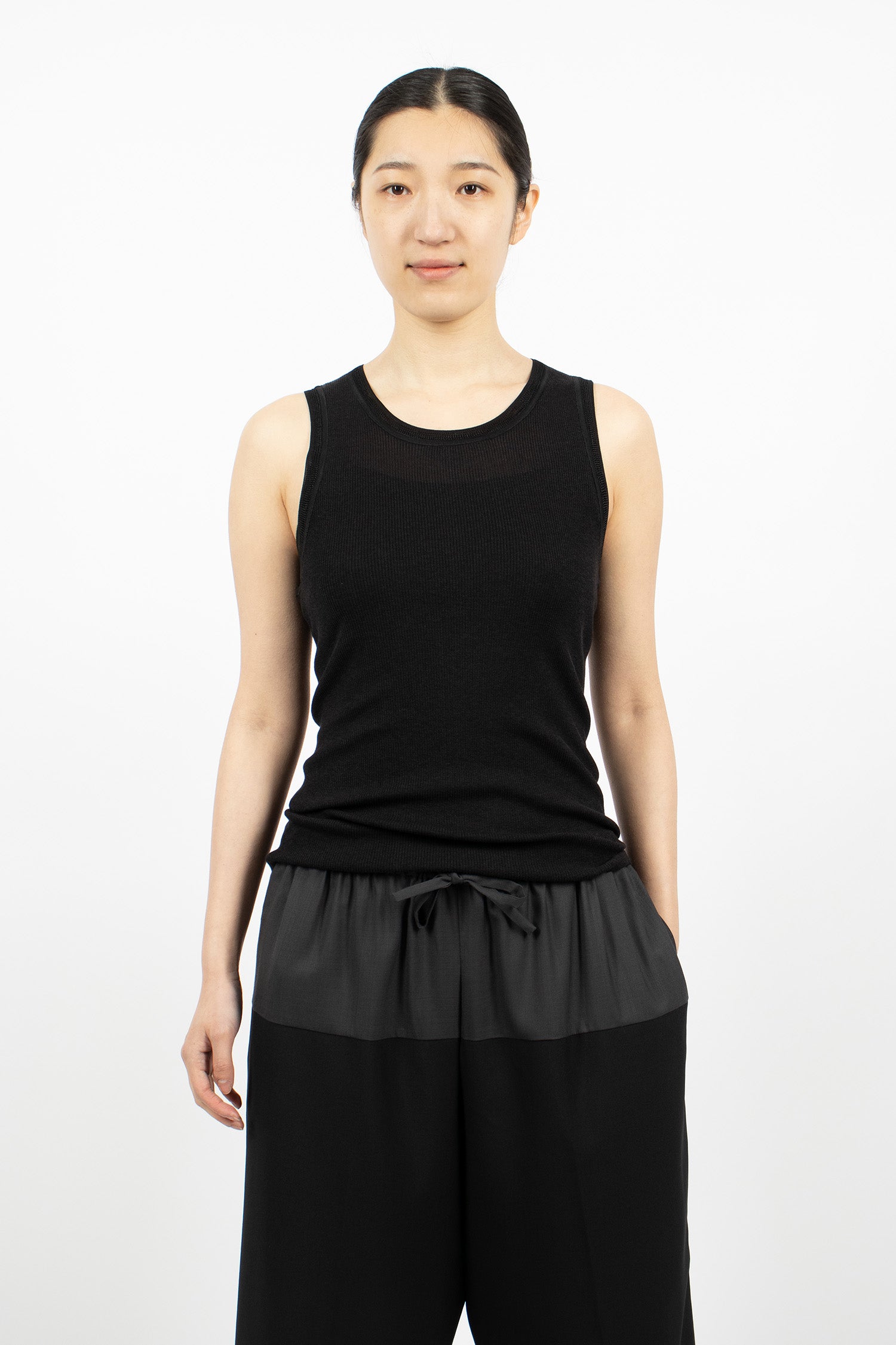 Heirloom Tank Black