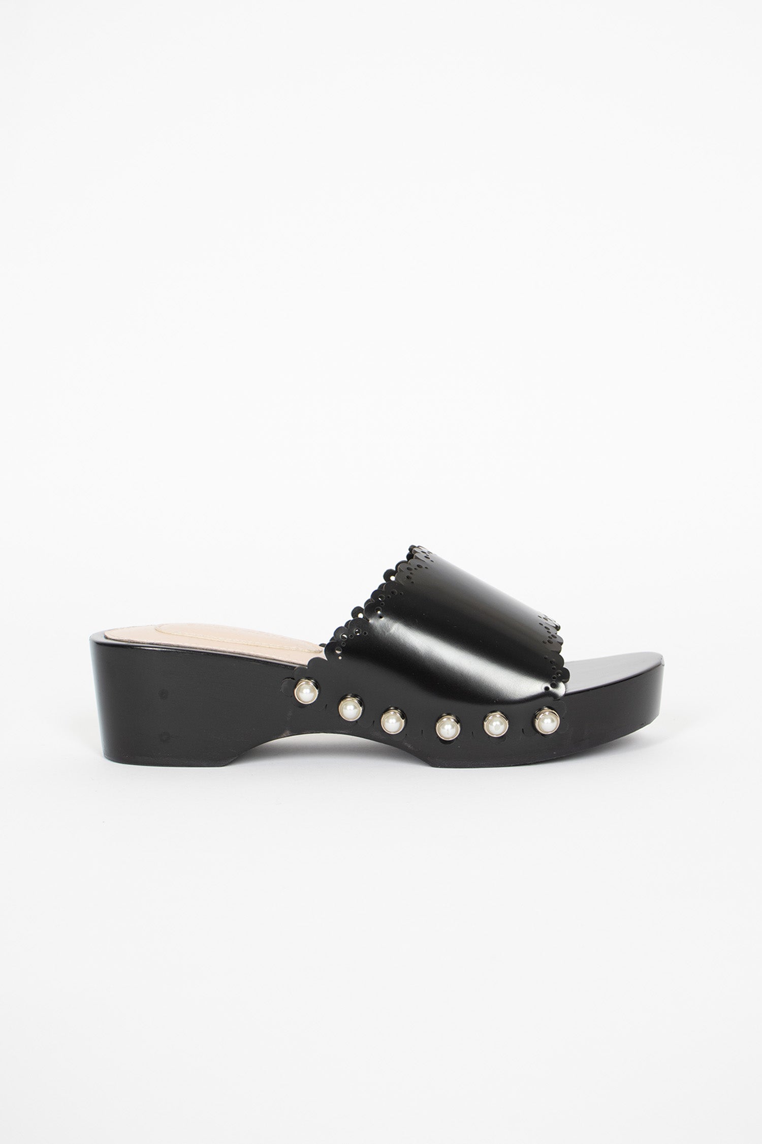 Scalloped Wooden Clogs Black