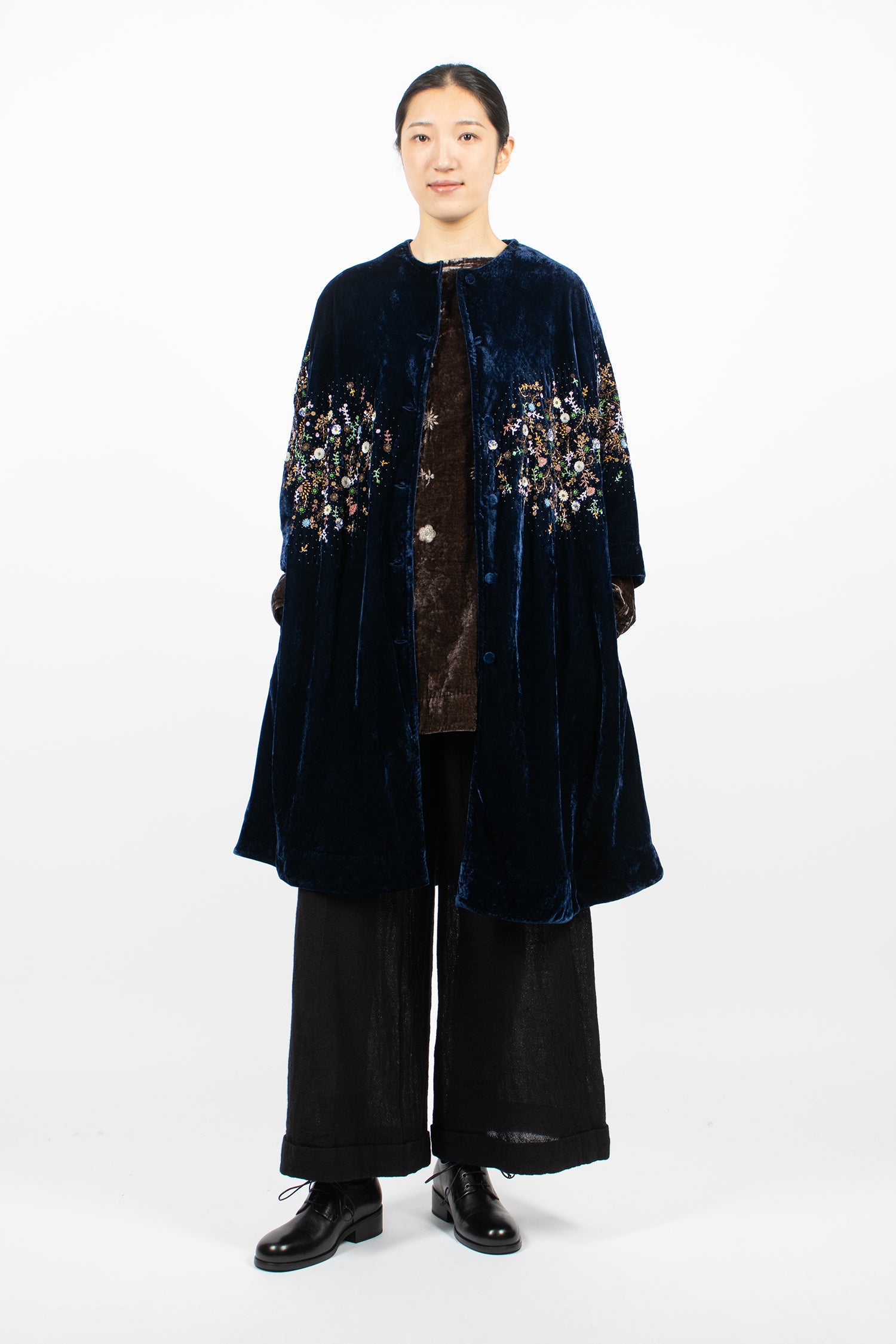 Garden Embroidery Loose Coat Tanzanite Velvet