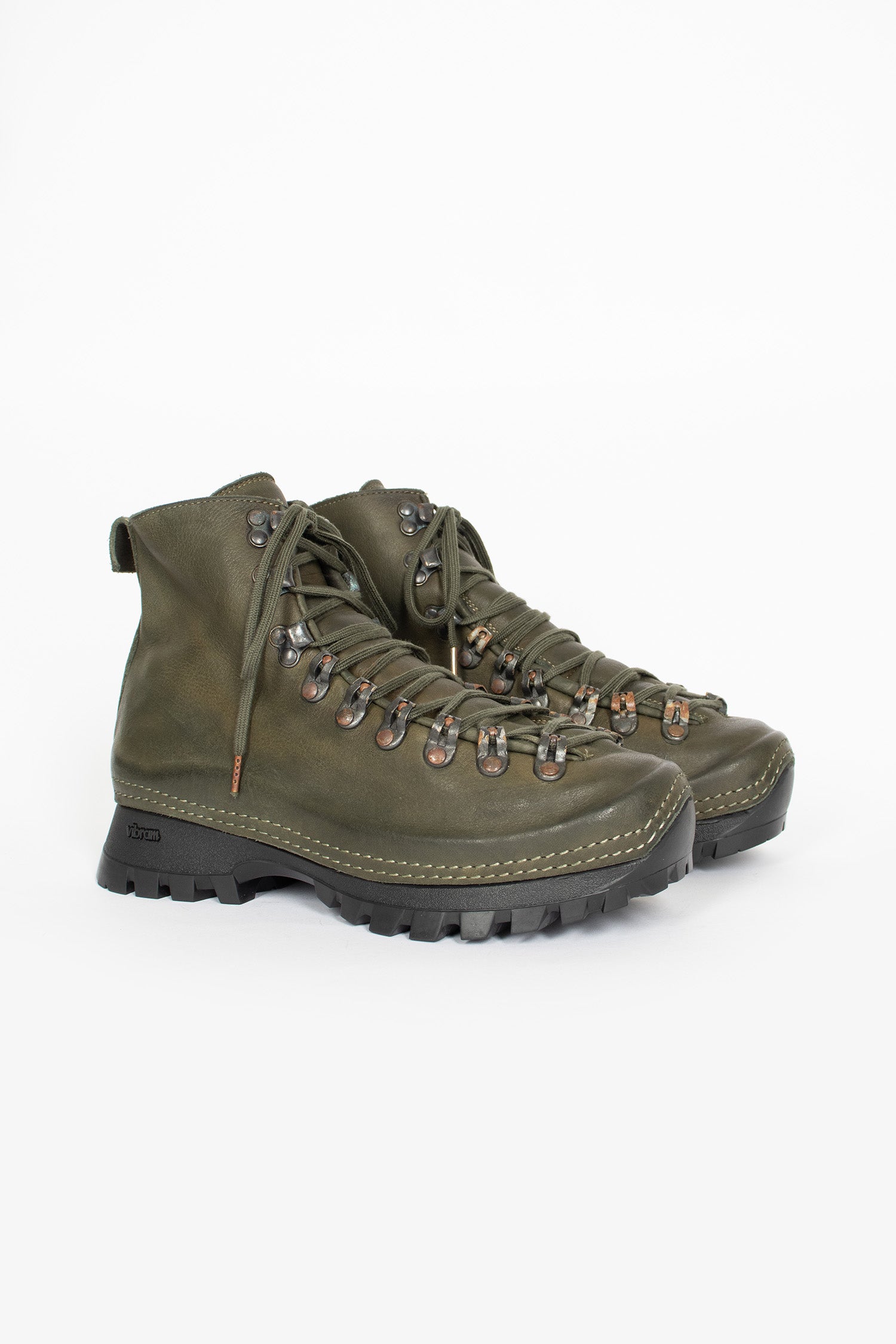VS19 Full Grain Mountain Boots CV31T