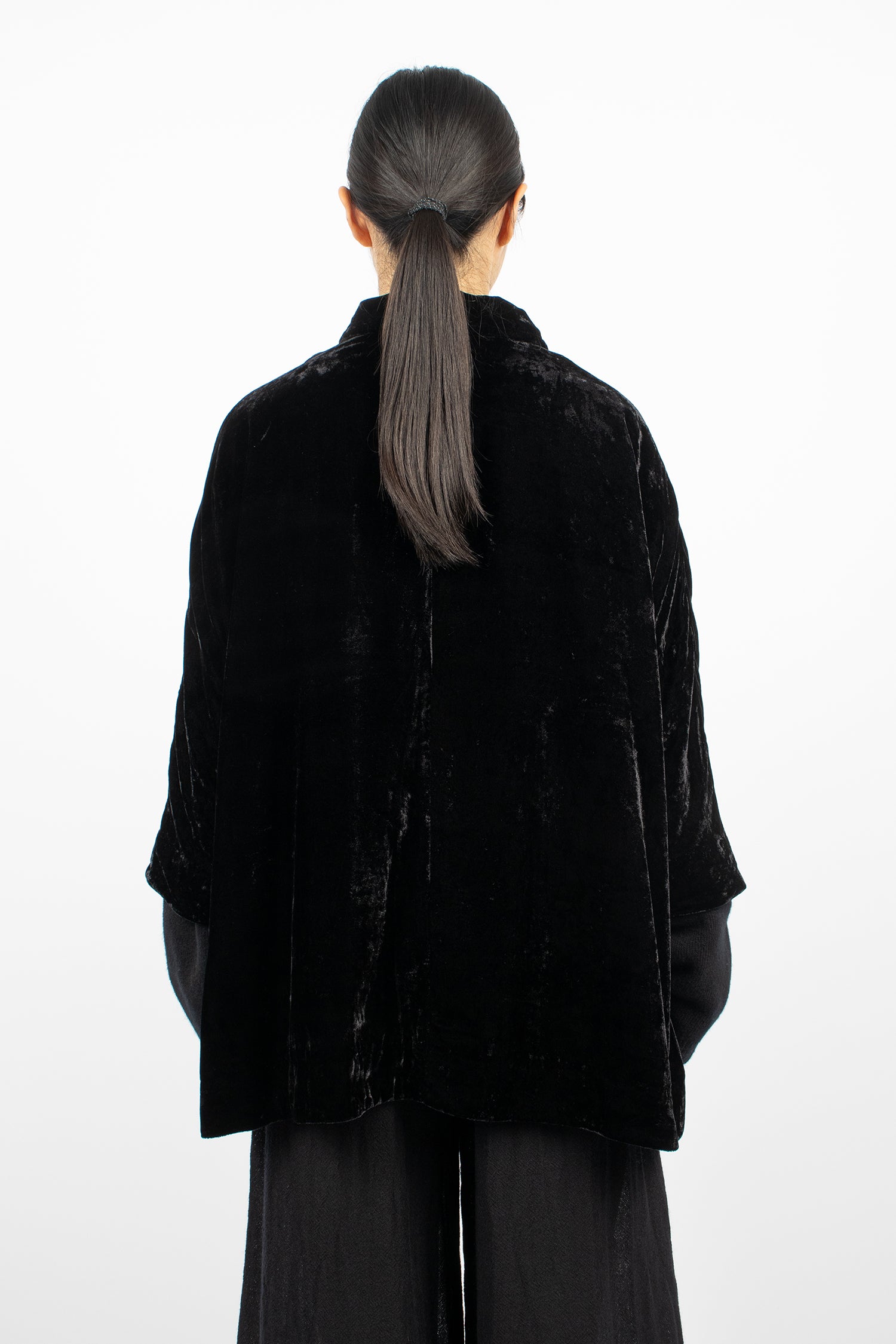 Loose Coat Onyx Velvet