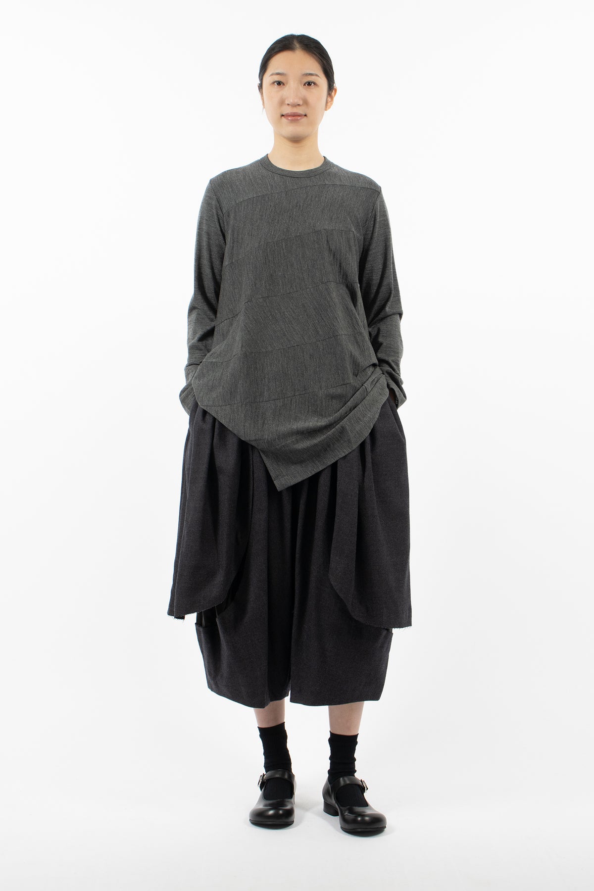 Gathered Wool Saxony Pants Charcoal Grey