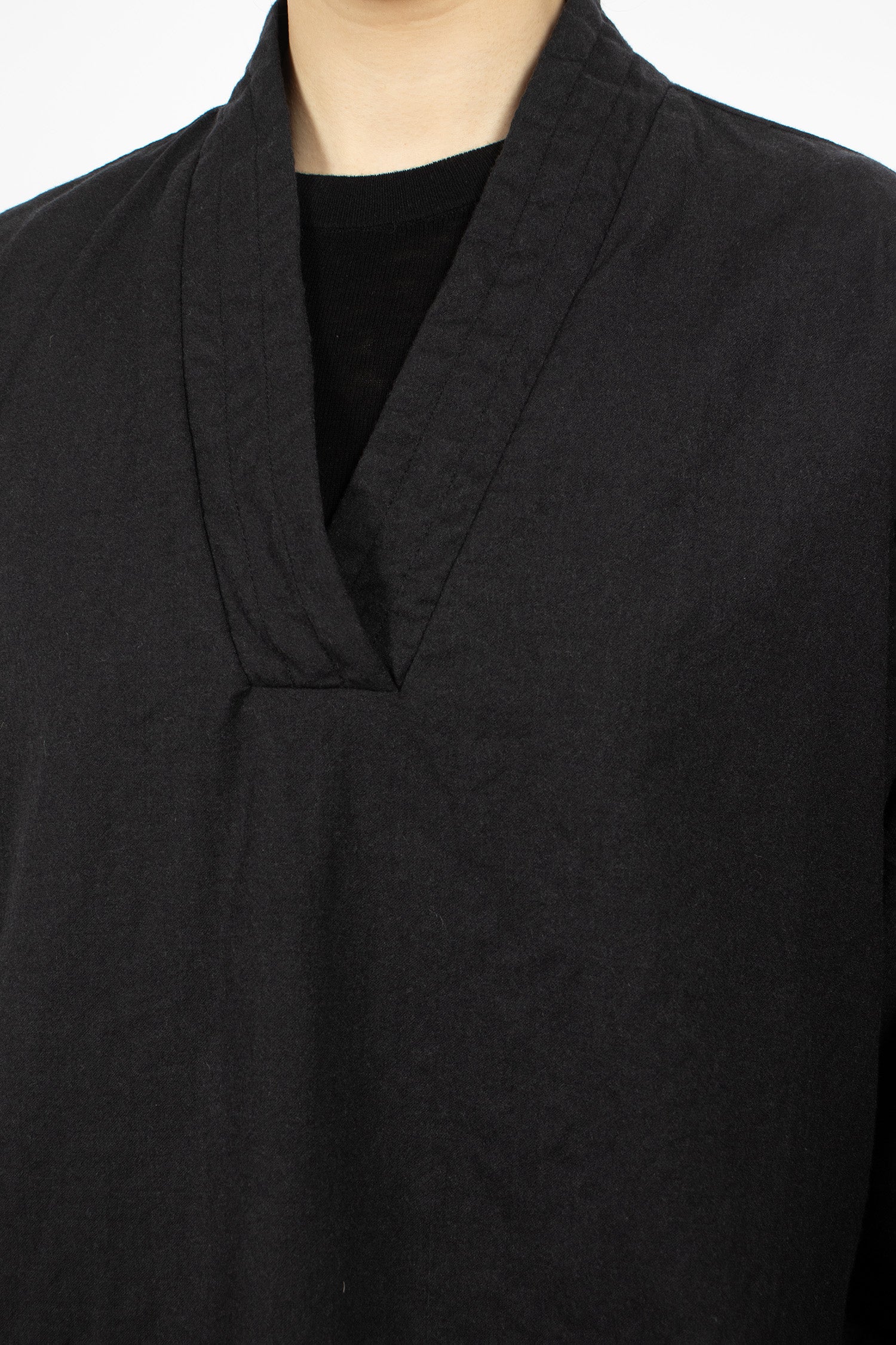 AXL Yusu Shirt Black